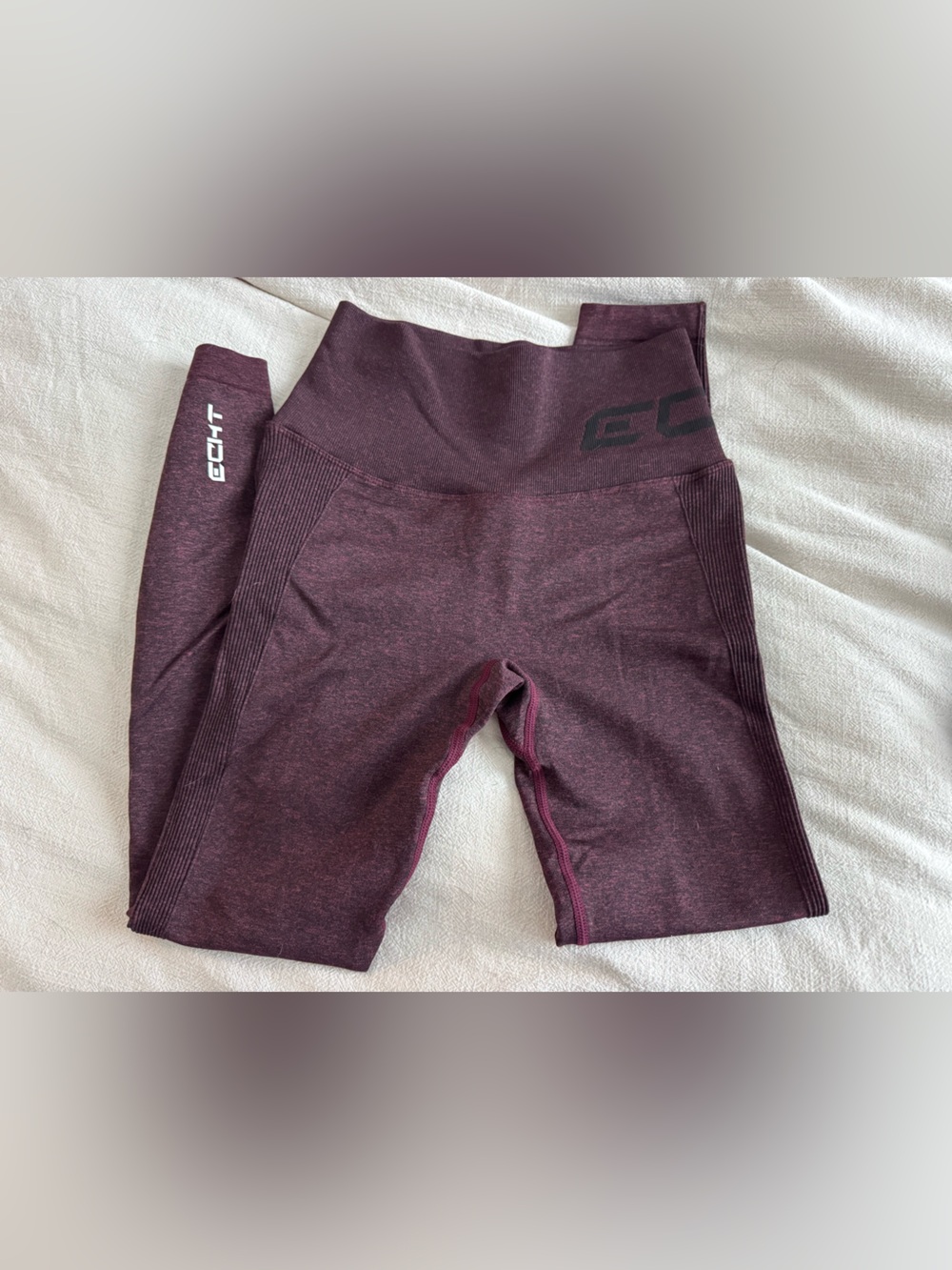 ECHT Plum Seamless Scrunch Leggings
